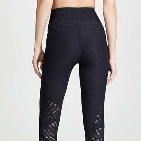 Onzie Midi 7/8 Legging - new with tags - small - Picture 4 of 11